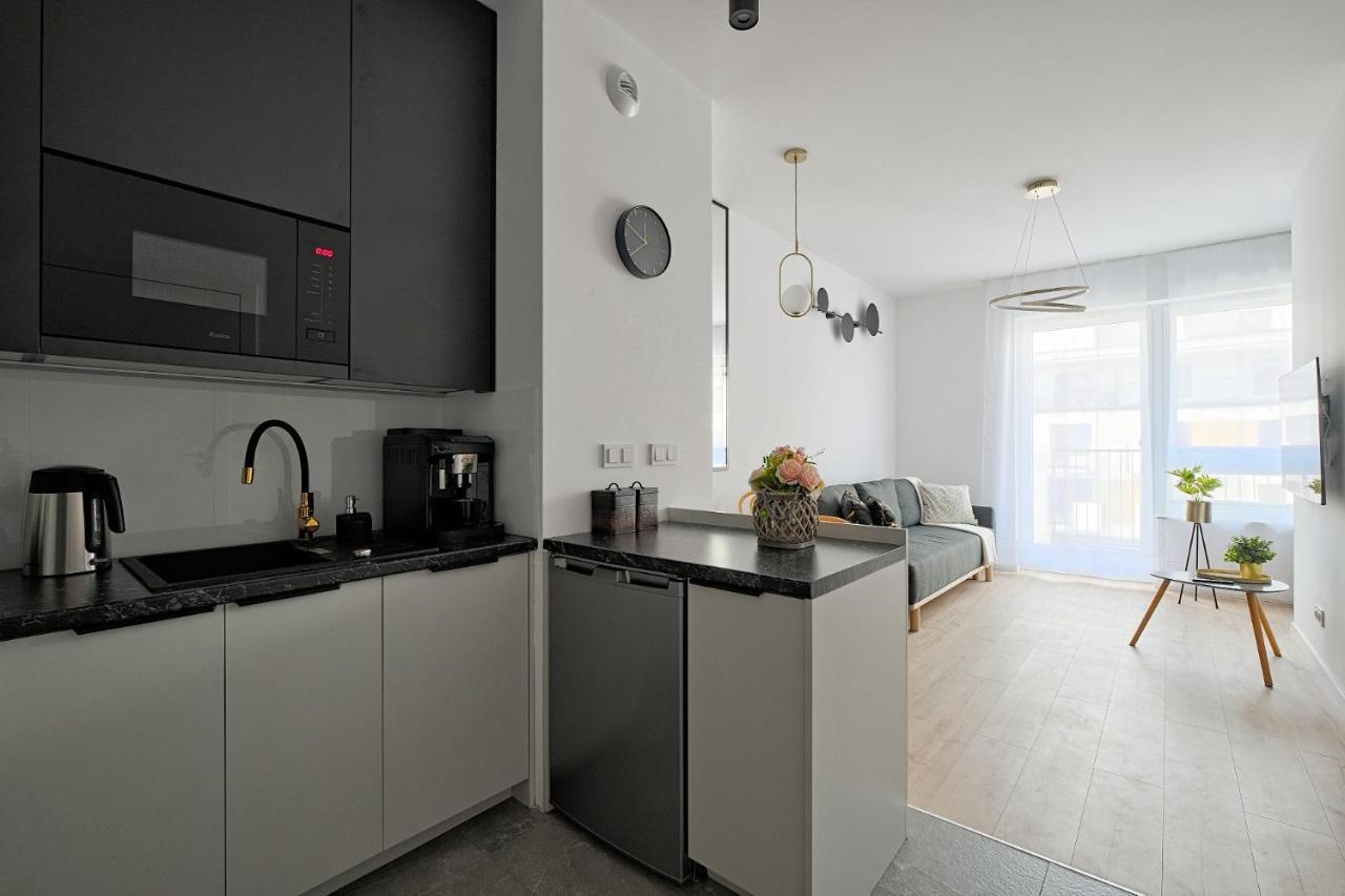 Optykow 3A Cozy Studio Promenada Apartment Варшава Екстериор снимка